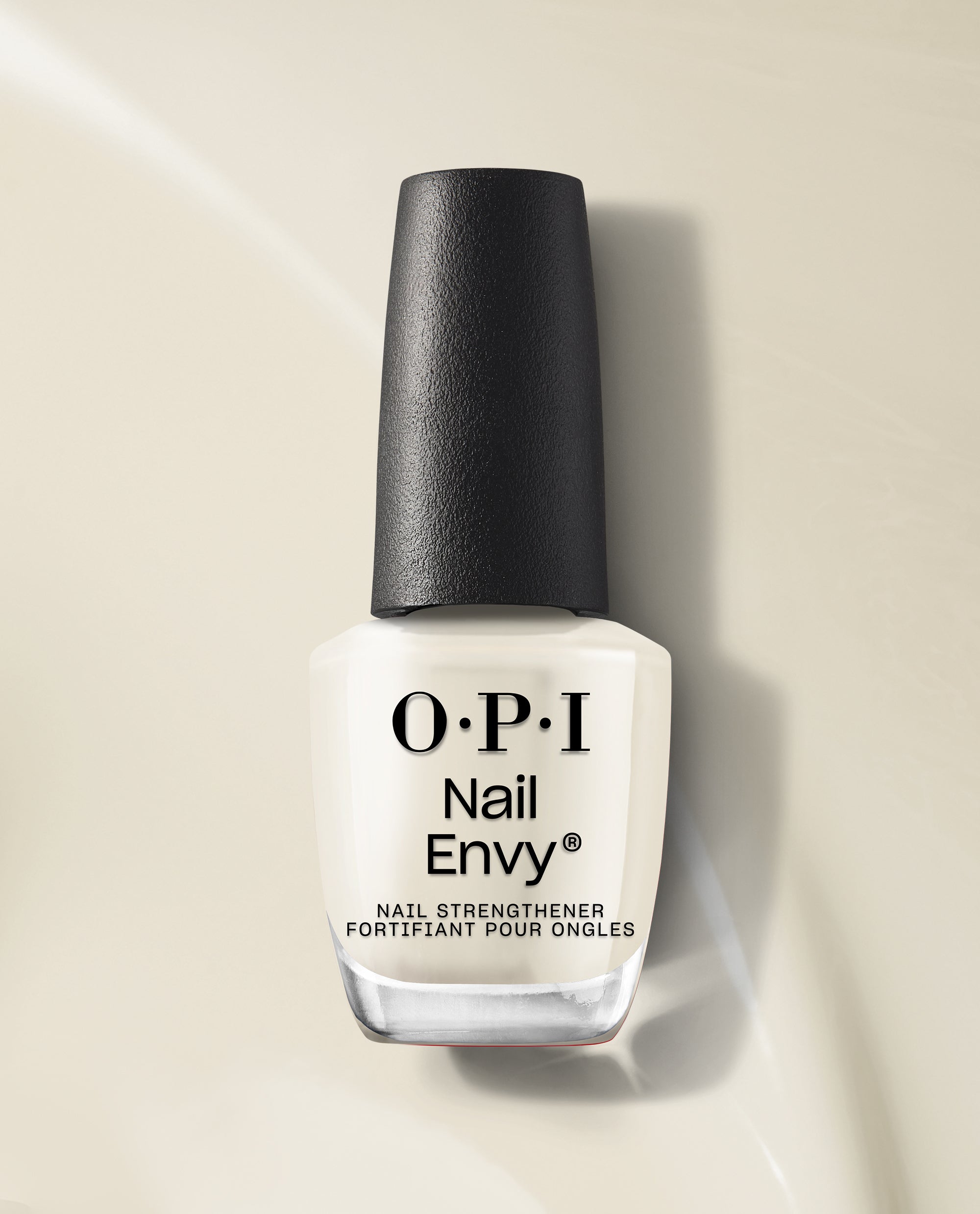 OPI Nail Envy Strengthener